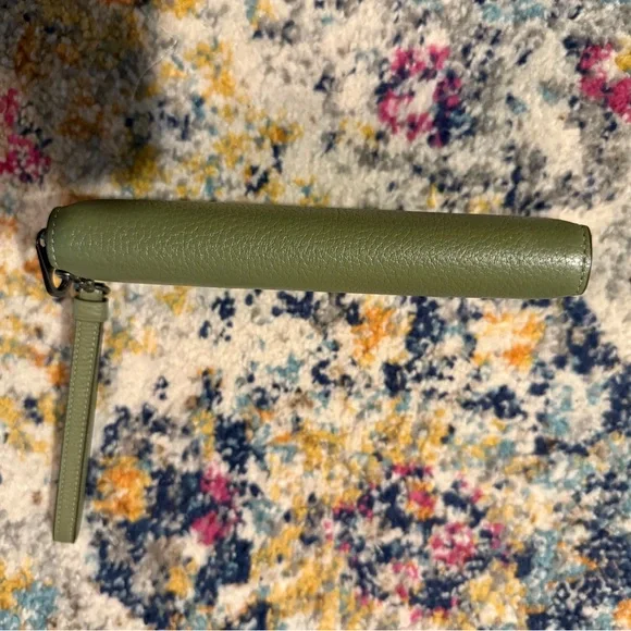 Coach Olive Leather Wristlet Wallet - Picture 5 of 5